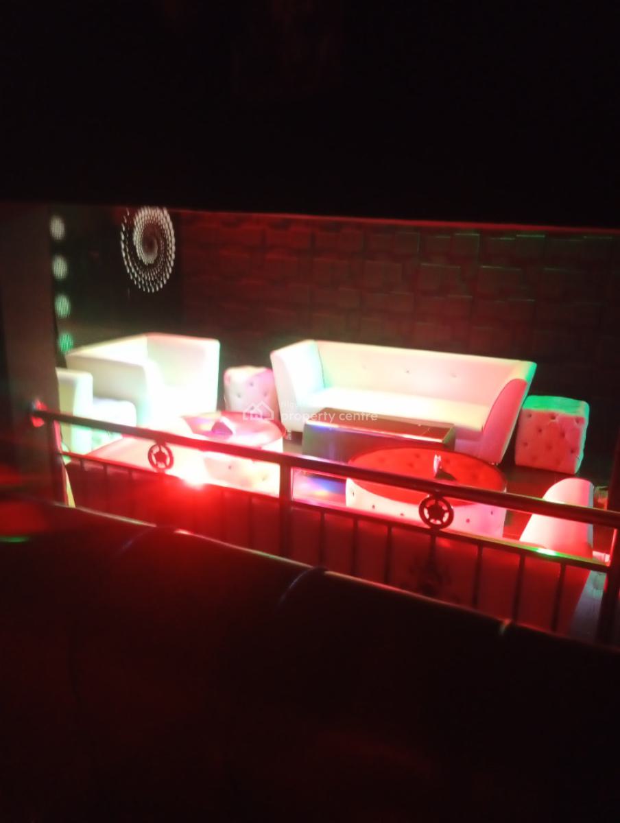 Executive Standard Club House, Opposite Omole Phase 1,lagos, Ojodu Berger, Ojodu, Lagos, Restaurant / Bar for Rent