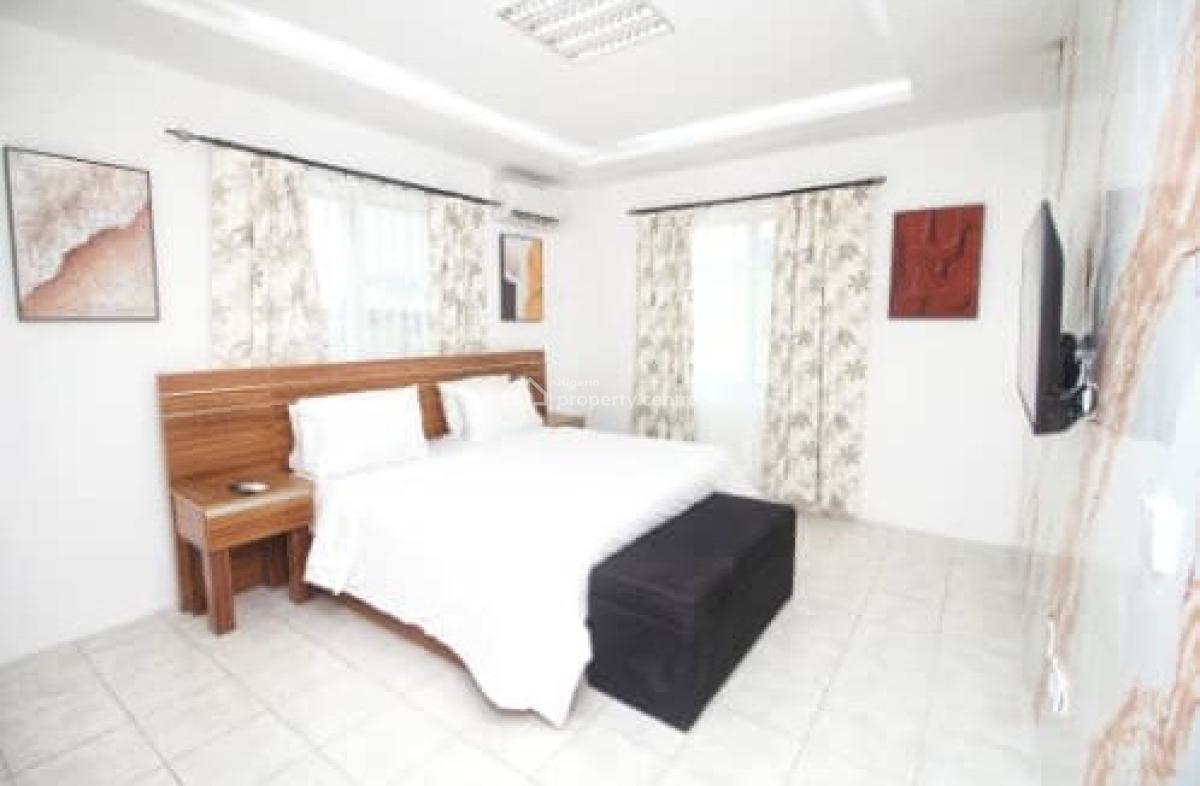 Luxury 3bedroom Apartment, Lekki Phase 1, Lekki, Lagos, Flat / Apartment for Rent
