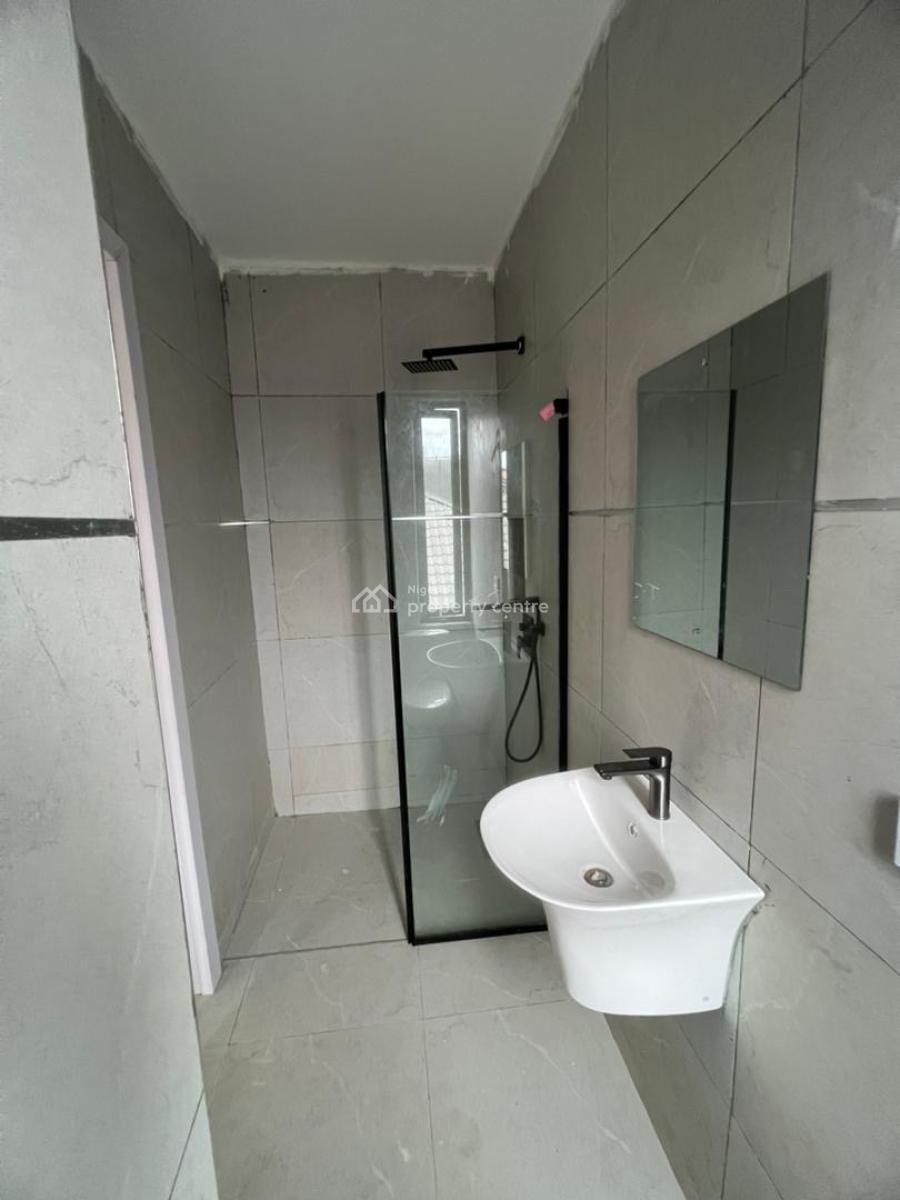 a Well Maintained 4 Bedroom Terrace Duplex with Room Bq, Ikate Elegushi, Lekki, Lagos, House for Sale