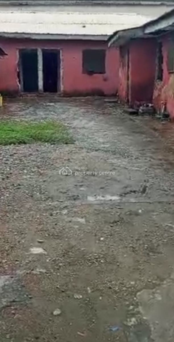 Land Size: 850 Sqm    Net Price - N250m  Off Adetola, Surulere., Surulere, Lagos, Land for Sale