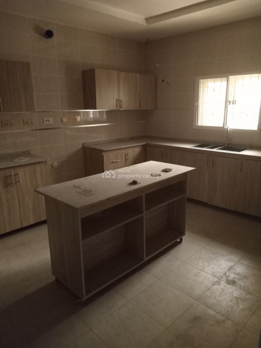 a Very Good Spacious 4 Bedroom Terraced Duplex + 1 Bq, Diplomatic Zone, Katampe Extension, Katampe, Abuja, Terraced Duplex for Rent