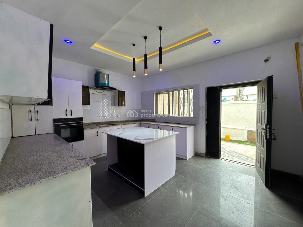 4 Bedroom Terrace Duplex, Ikota, Lekki, Lagos, Terraced Duplex for Sale