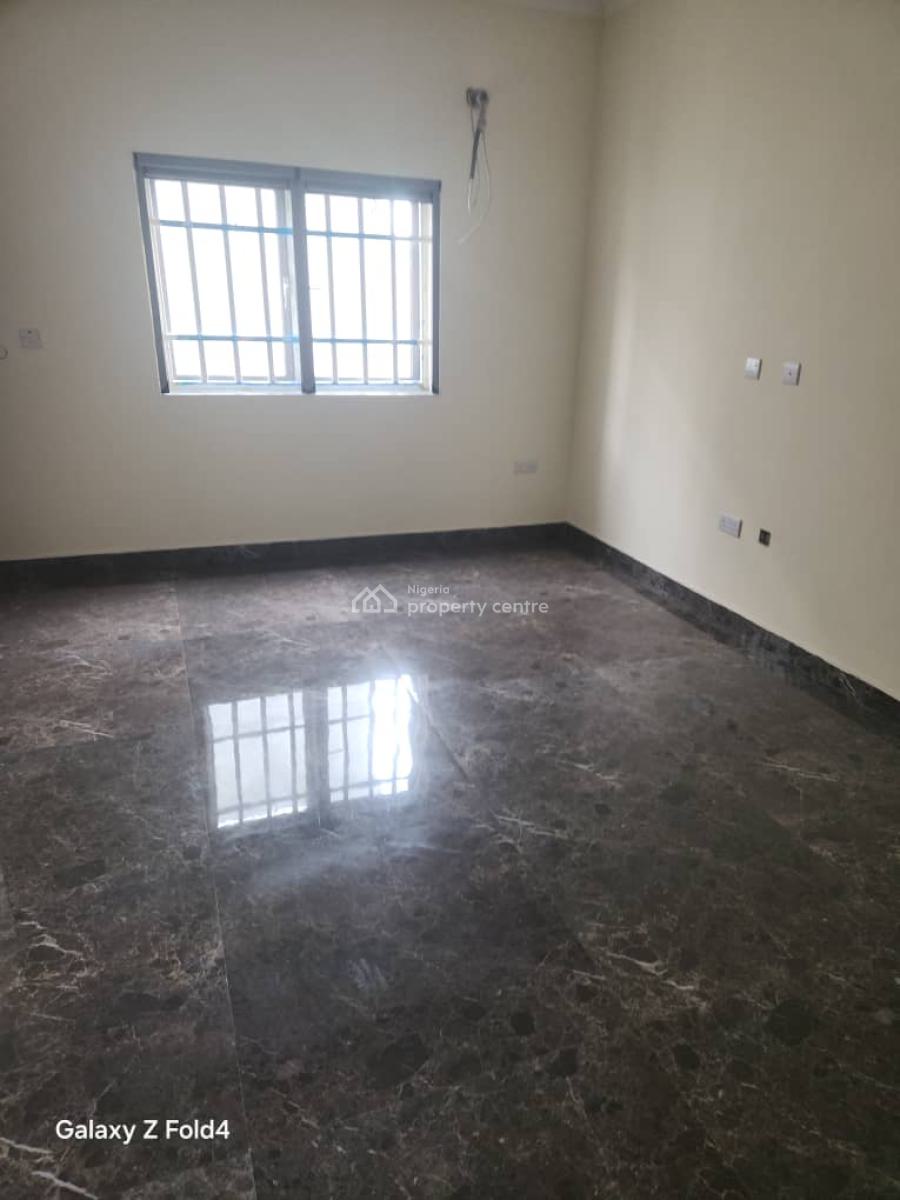 Lovely 4units 3bedroom Apartment with Service Quarters, Off Victoria Arobieke, Lekki Phase 1, Lekki, Lagos, Flat / Apartment for Rent
