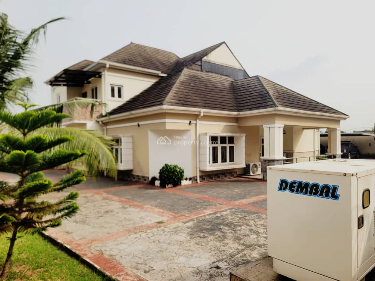 5 Bedroom Detached with Bq and Swimming Pool, Unilag Estate, Magodo Lagos, Olowora, Magodo, Lagos, Detached Duplex for Sale