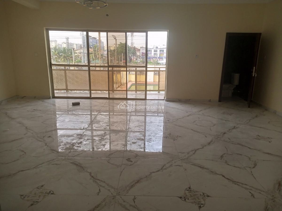 Spacious 3bedroom Flat, Off Meadow Hall, Ikate Elegushi, Lekki, Ikate Elegushi, Lekki, Lagos, Flat / Apartment for Rent