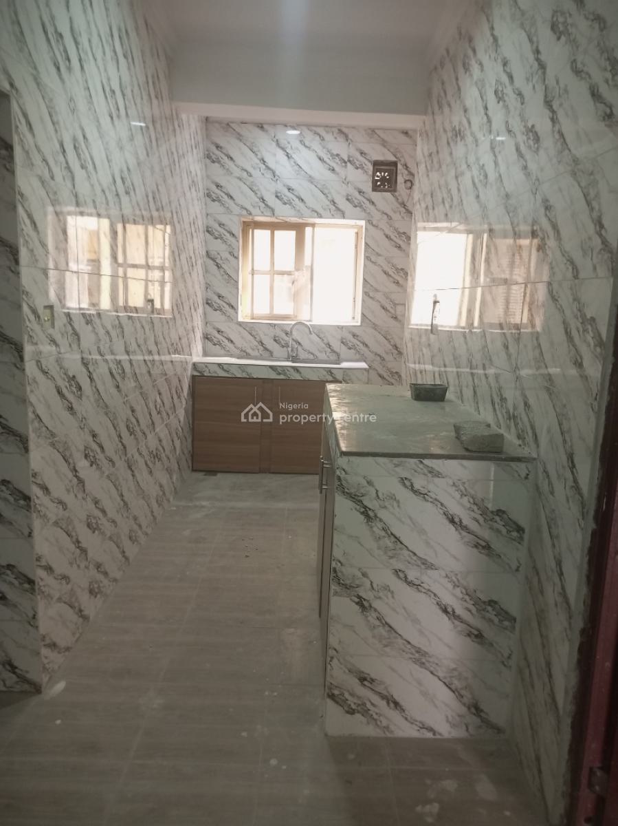 Spacious 3bedroom Flat, Off Meadow Hall, Ikate Elegushi, Lekki, Ikate Elegushi, Lekki, Lagos, Flat / Apartment for Rent