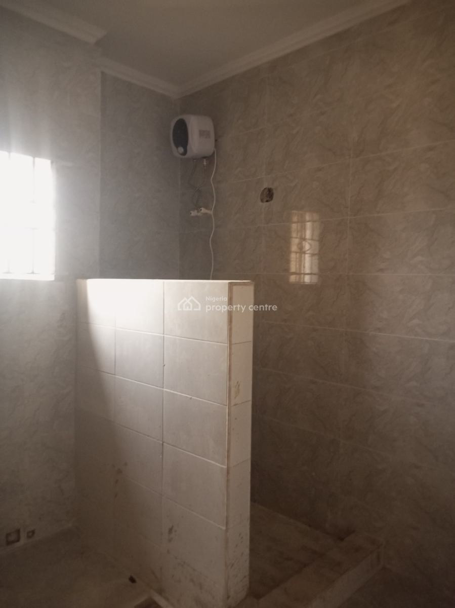 Spacious 3bedroom Flat, Off Meadow Hall, Ikate Elegushi, Lekki, Ikate Elegushi, Lekki, Lagos, Flat / Apartment for Rent