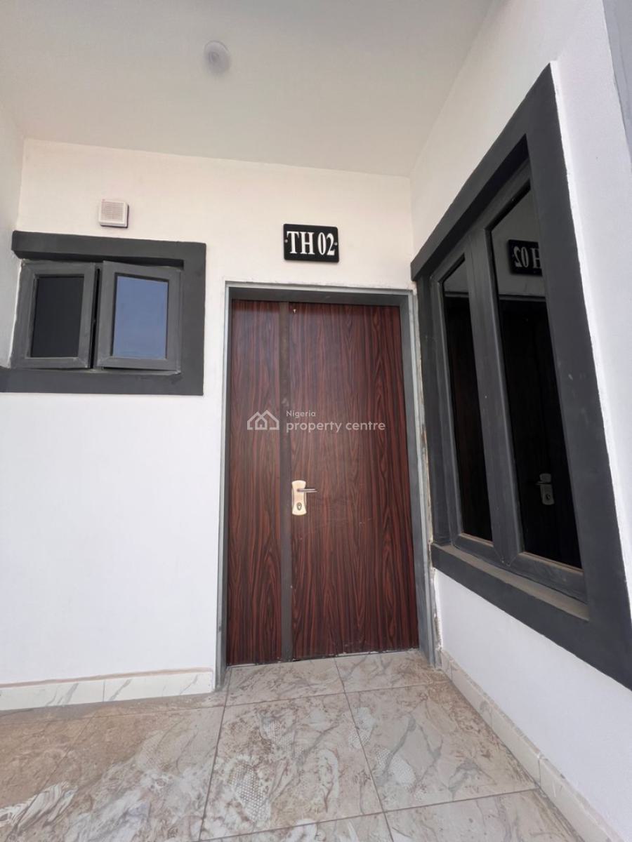 4 Bedroom Terraced Duplex with an Attached 1 Room Bq, Guzape District, Abuja, Terraced Duplex for Sale