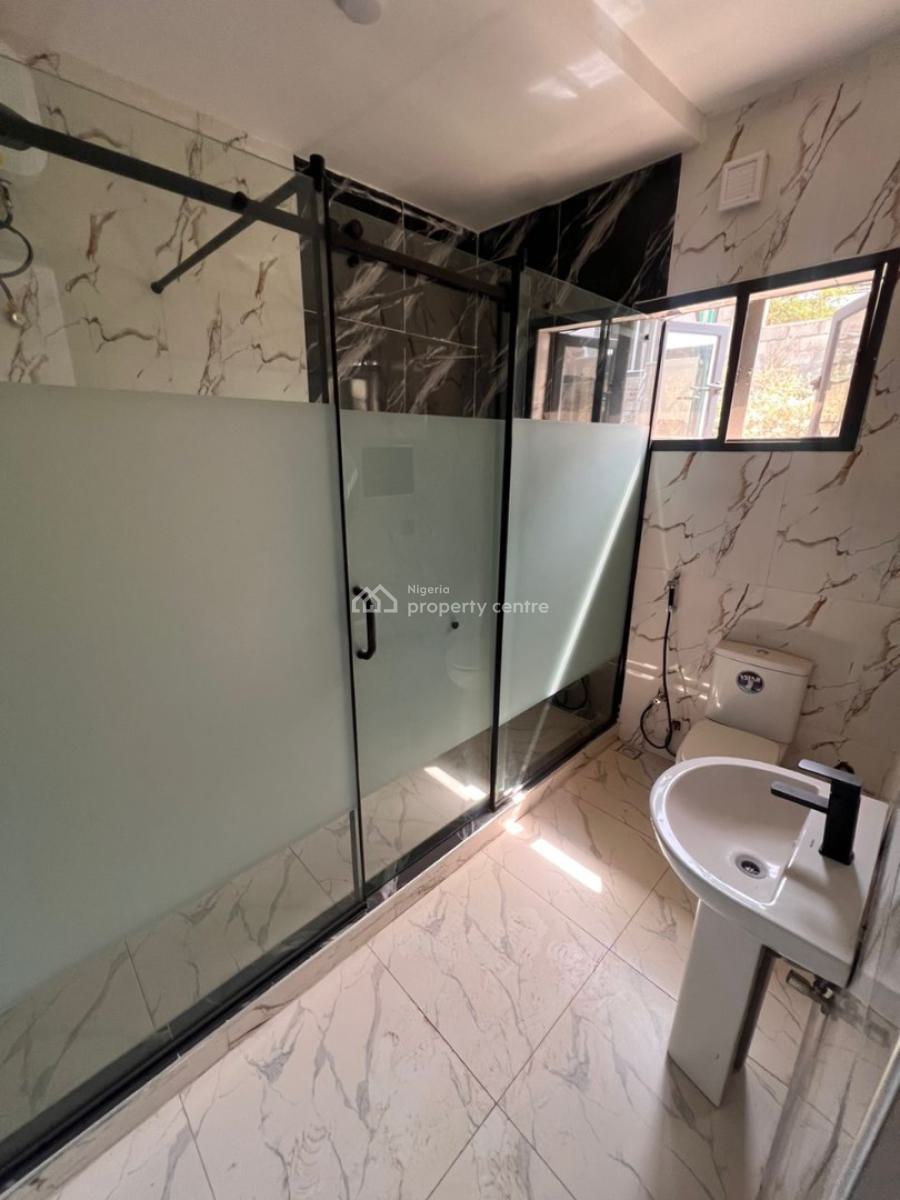 4 Bedroom Terraced Duplex with an Attached 1 Room Bq, Guzape District, Abuja, Terraced Duplex for Sale