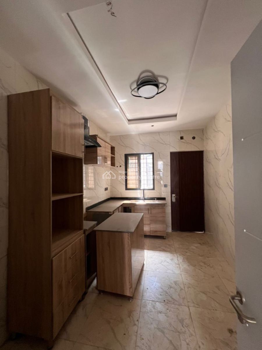 4 Bedroom Terraced Duplex with an Attached 1 Room Bq, Guzape District, Abuja, Terraced Duplex for Sale