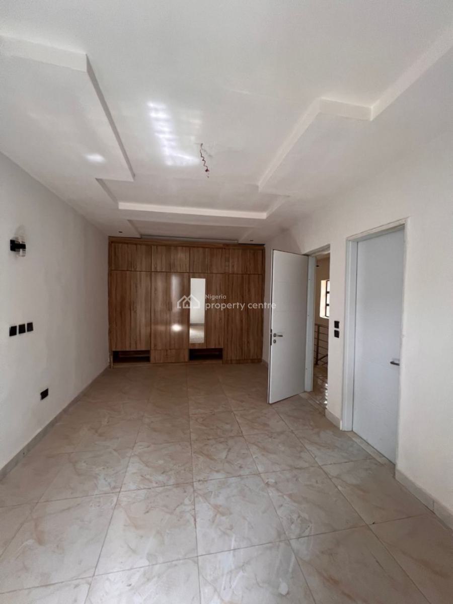 4 Bedroom Terraced Duplex with an Attached 1 Room Bq, Guzape District, Abuja, Terraced Duplex for Sale