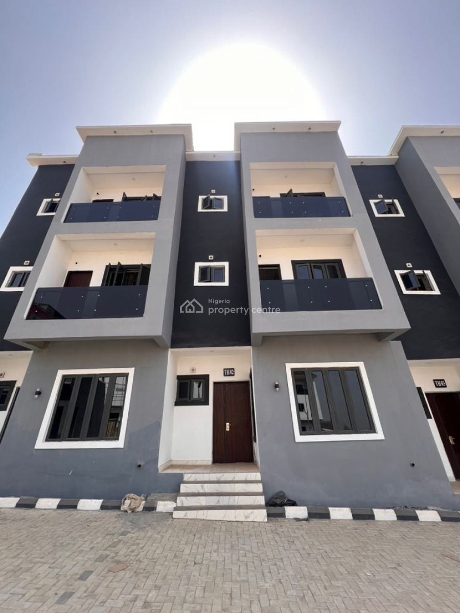 4 Bedroom Terraced Duplex with an Attached 1 Room Bq, Guzape District, Abuja, Terraced Duplex for Sale