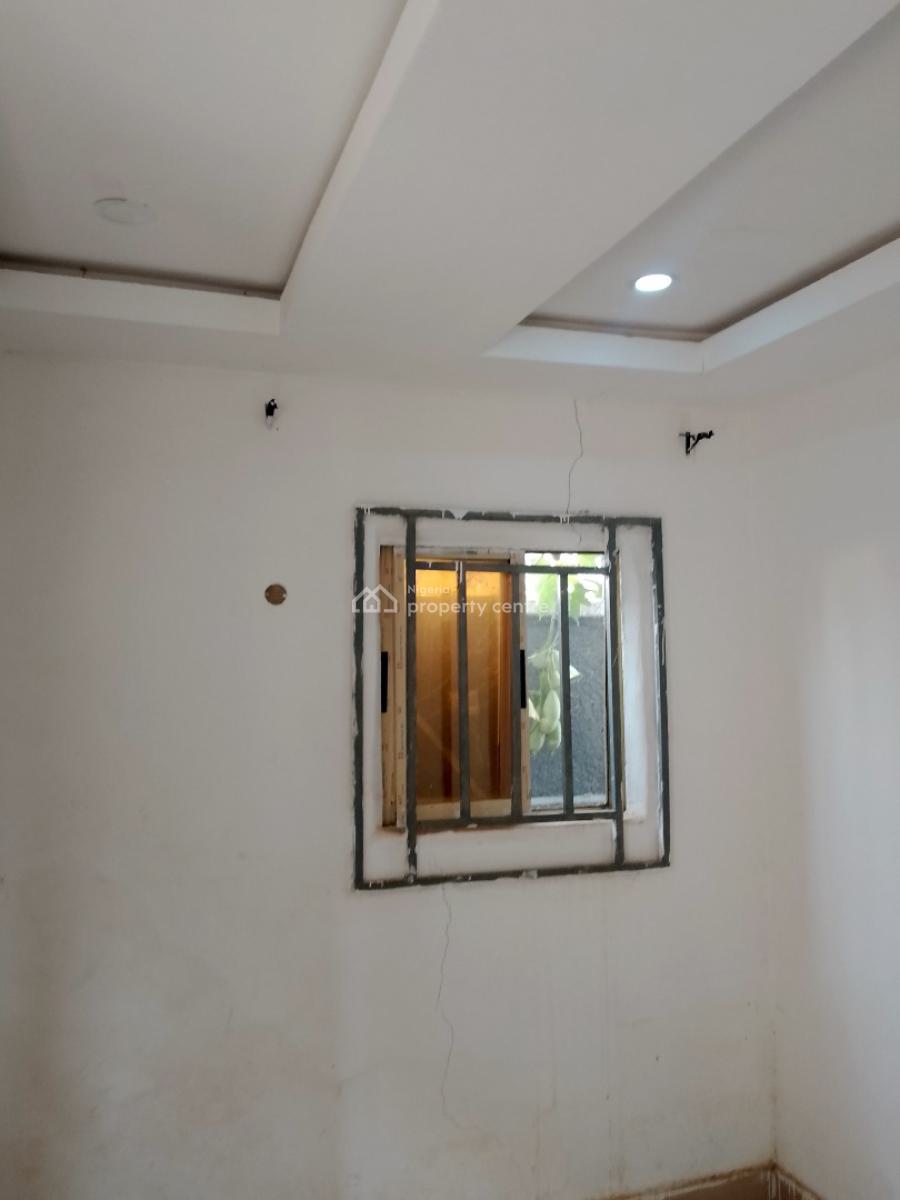 Nice Self Con, Apo Resettlement, Apo, Abuja, Self Contain (single Rooms) for Rent