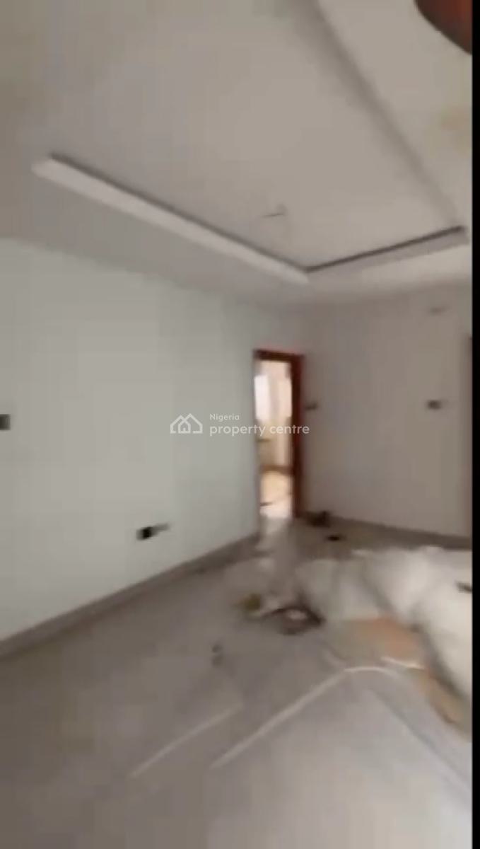 Executive 1bedroom Flat, Ologolo, Lekki Phase 2, Lekki, Lagos, Mini Flat (room and Parlour) for Rent