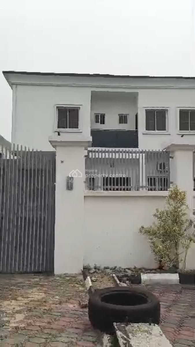 Well Maintained 5bedroom Semi Detached Duplex with a Miniflat Bq, Off Babatnde Kuboye, Lekki Phase 1, Lekki, Lagos, Semi-detached Duplex for Rent