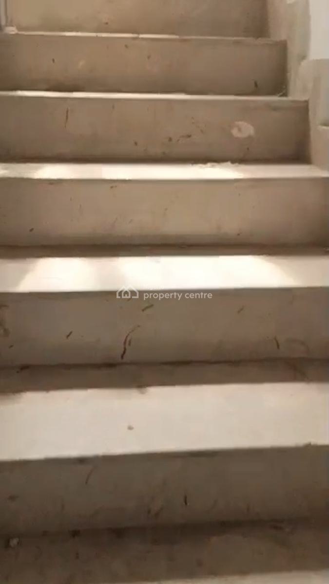 Well Maintained 5bedroom Semi Detached Duplex with a Miniflat Bq, Off Babatnde Kuboye, Lekki Phase 1, Lekki, Lagos, Semi-detached Duplex for Rent