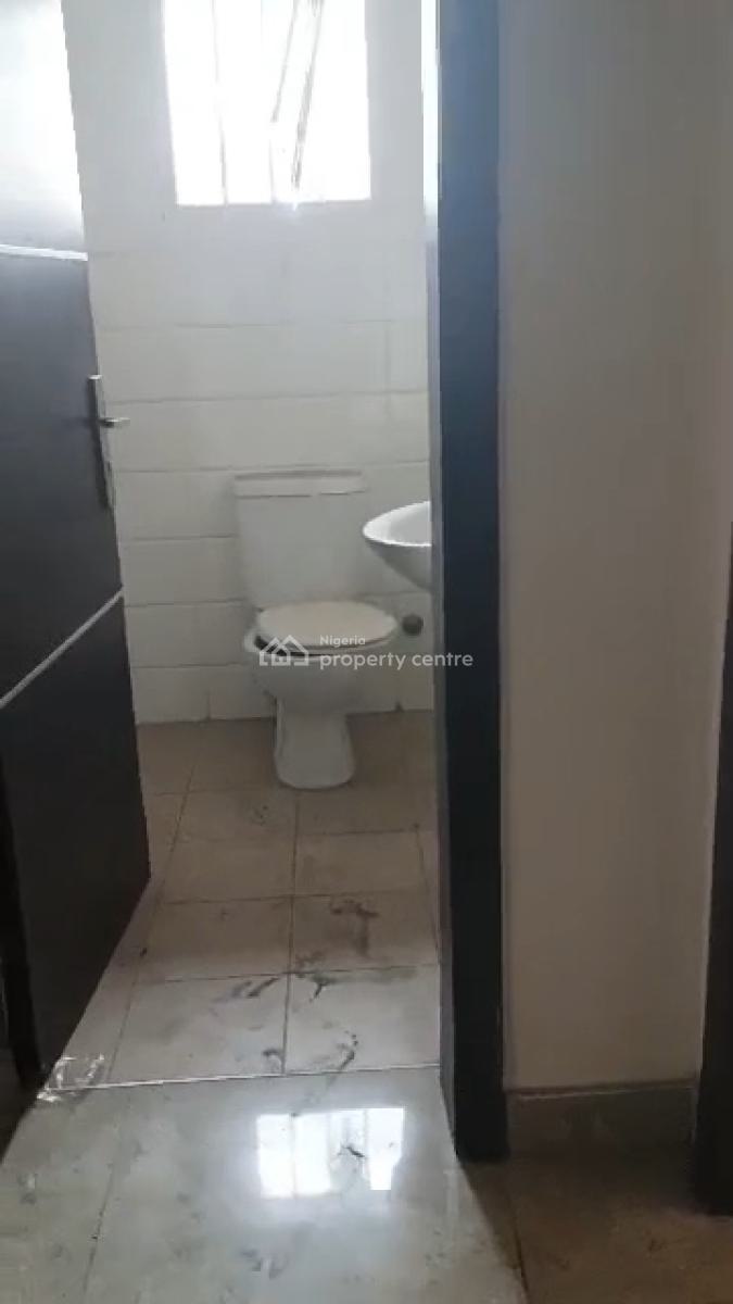 Well Maintained 5bedroom Semi Detached Duplex with a Miniflat Bq, Off Babatnde Kuboye, Lekki Phase 1, Lekki, Lagos, Semi-detached Duplex for Rent