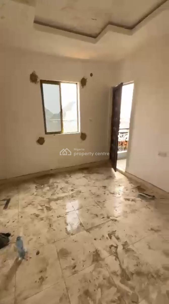 Lovely Miniflat in an Estate, Sabo, Yaba, Lagos, Mini Flat (room and Parlour) for Rent