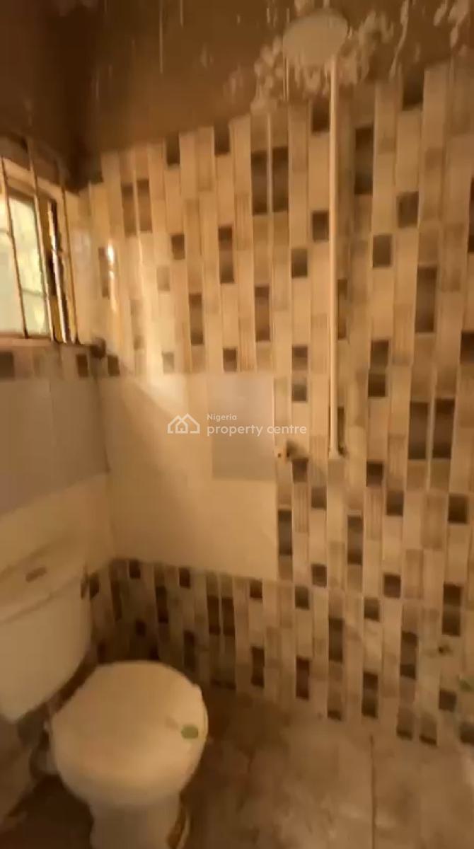 Lovely Miniflat in an Estate, Sabo, Yaba, Lagos, Mini Flat (room and Parlour) for Rent