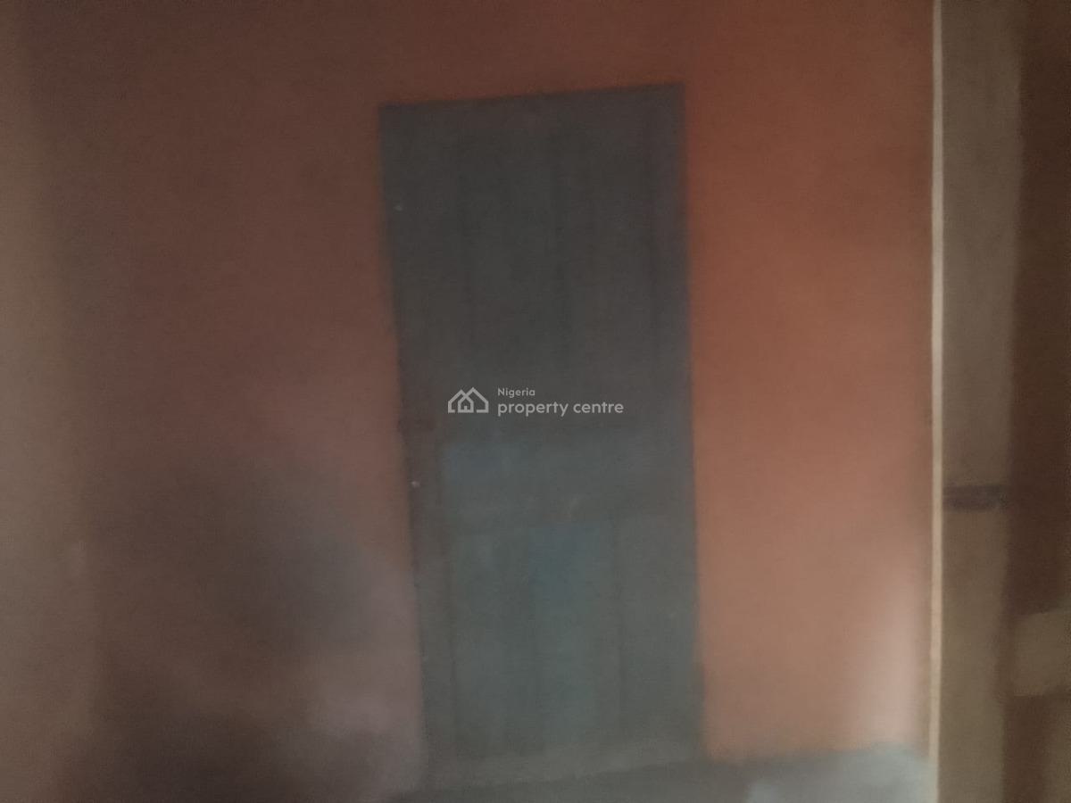 Ordinary Room Apartment, Ordingood Luck Estate Oke-imuti Community Off Igbo-olomu Ishawo Road, Isawo, Ikorodu, Lagos, Self Contain (single Rooms) for Rent