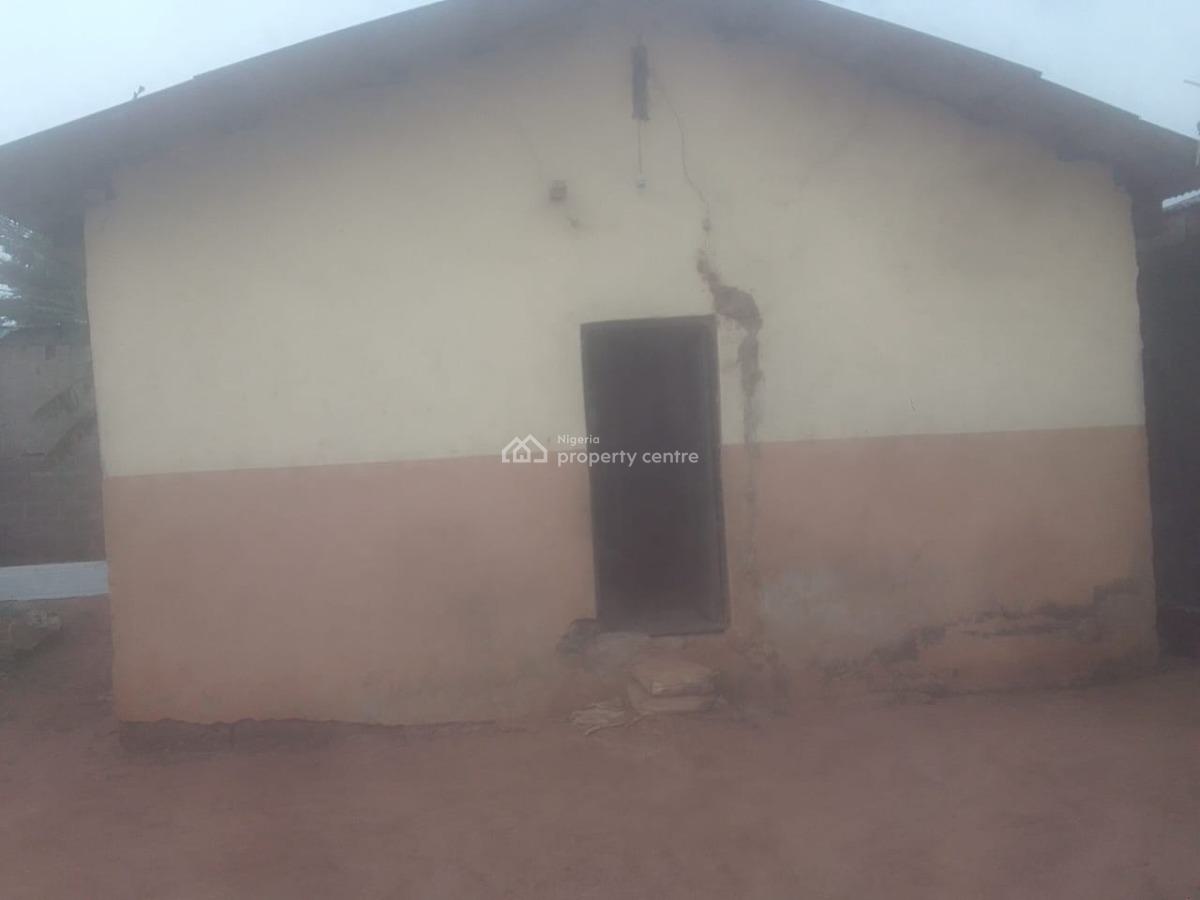 Ordinary Room Apartment, Ordingood Luck Estate Oke-imuti Community Off Igbo-olomu Ishawo Road, Isawo, Ikorodu, Lagos, Self Contain (single Rooms) for Rent