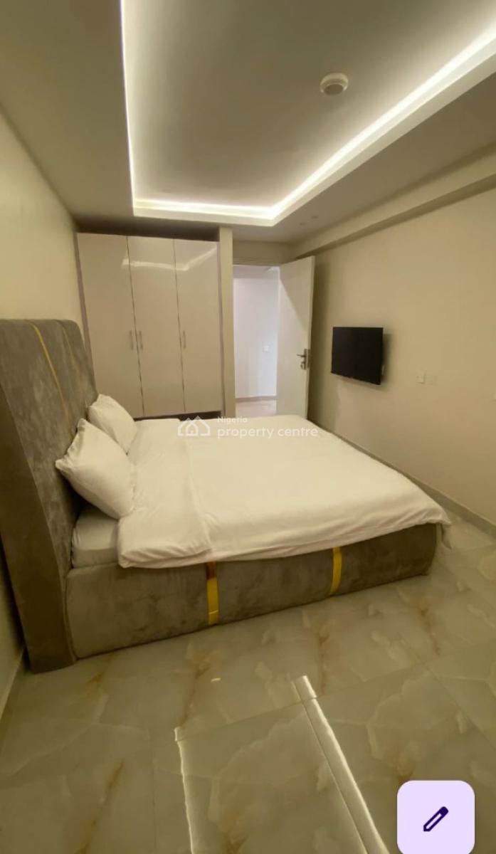 Fully Service and Furnished 2bed at Lekki Phase 1, Lekki Phase 1, Lekki Phase 1, Lekki, Lagos, Flat / Apartment for Rent