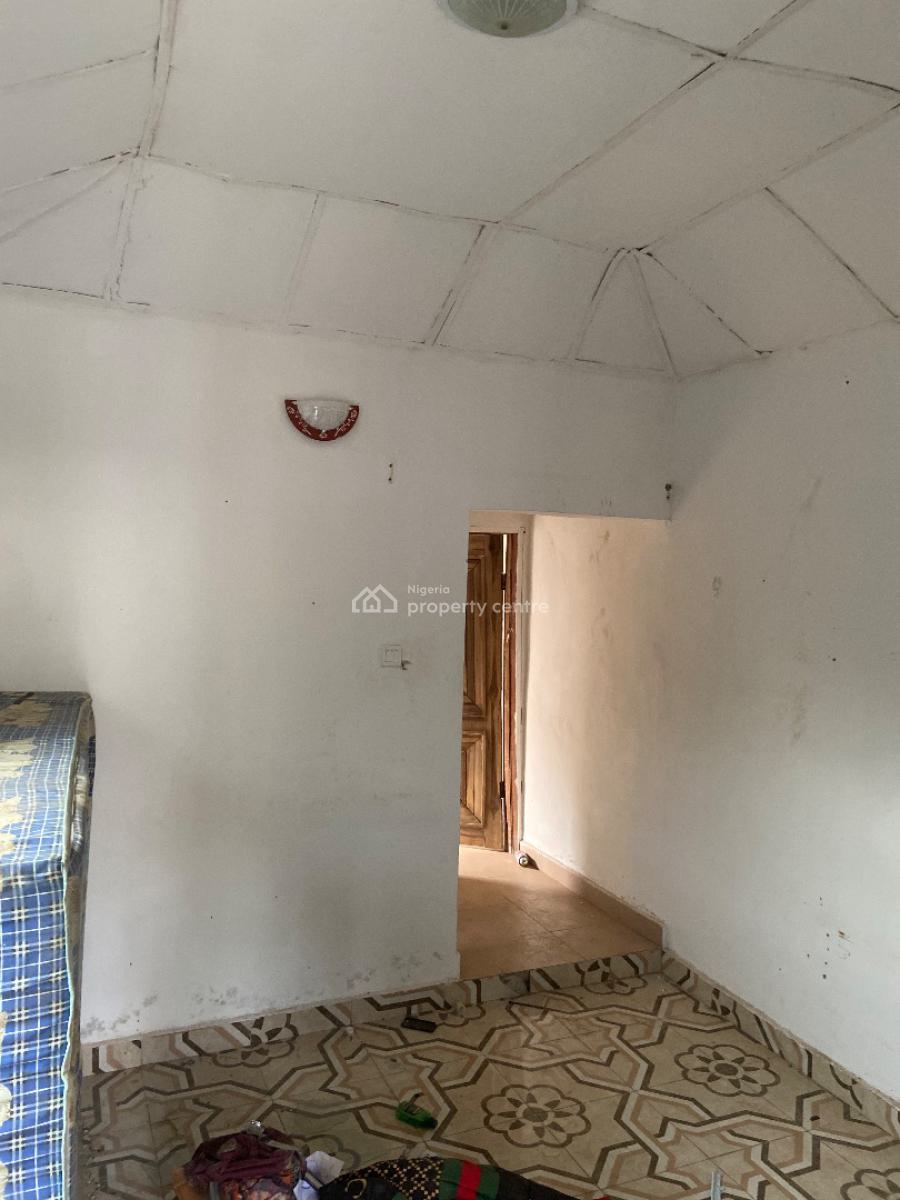 a Neat and Spacious Room and Parlor, Agodongbon Housing Estate Along Lucky Fiber Road, Ikorodu, Lagos, Flat / Apartment for Rent
