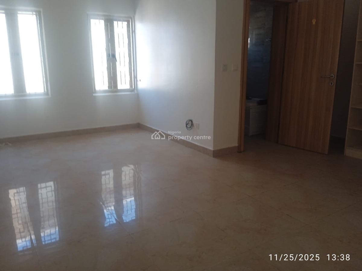 a Well-built Spacious & Serviced 6-bedroom Terrace Duplex, Diplomatic Zone ( Katampe Extension), Katampe Extension, Katampe, Abuja, Terraced Duplex for Rent