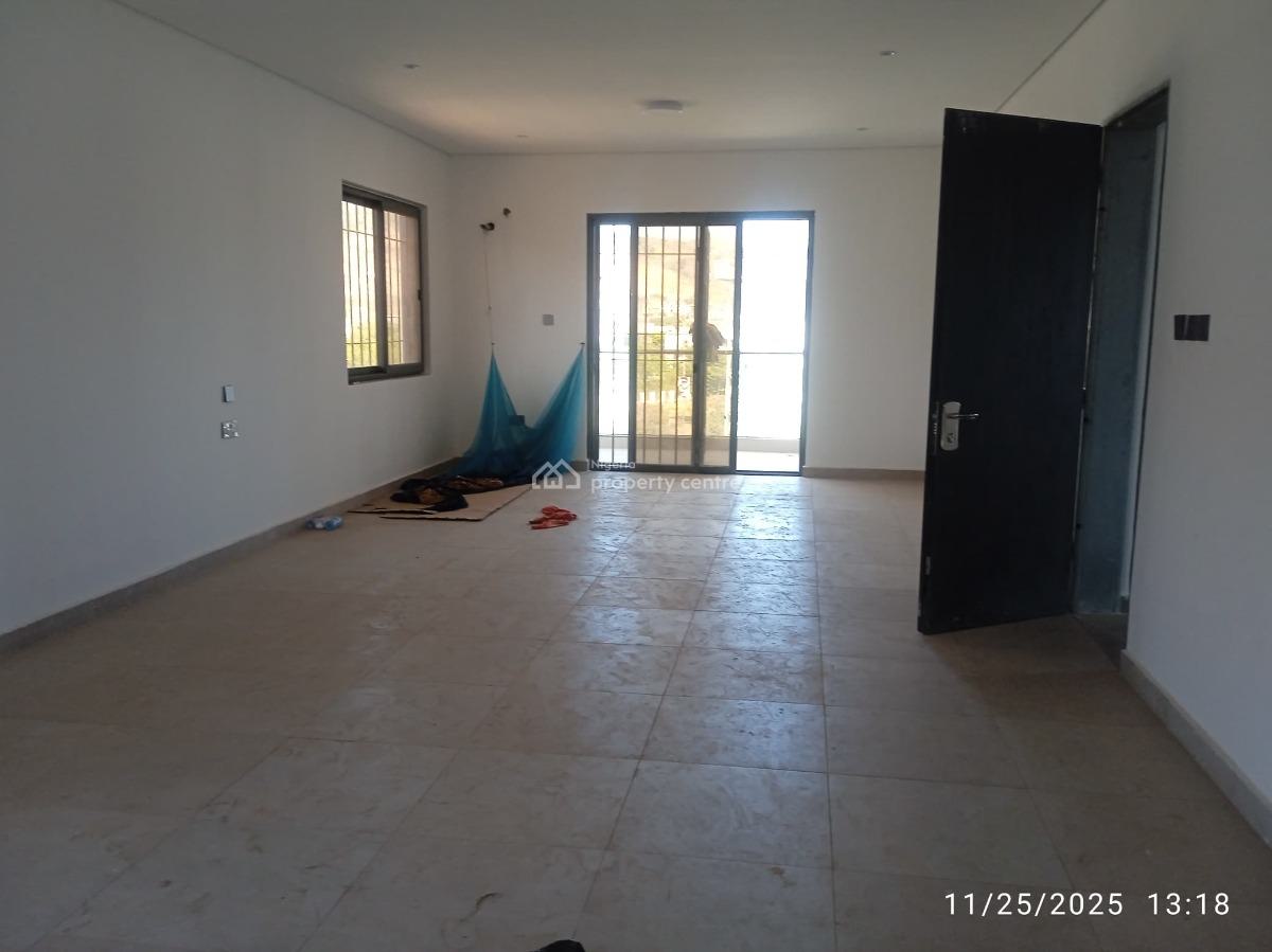 a Well-built Spacious & Serviced 6-bedroom Terrace Duplex, Diplomatic Zone ( Katampe Extension), Katampe Extension, Katampe, Abuja, Terraced Duplex for Rent