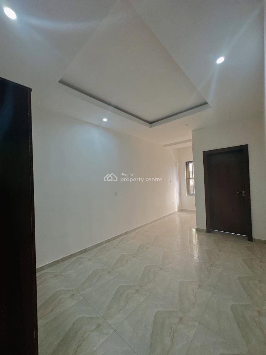 Fully Serviced 3 Bedroom Maisonette with Bq, 3 Bedroom Maisonette for Rent, Lekki Phase 1, Lekki, Lagos, House for Rent