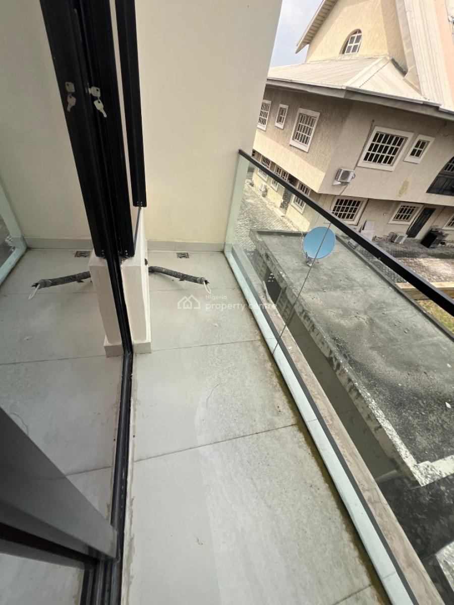 3 Bedroom Apartment with a Swimming Pool and Gym, Lekki Phase1, Lekki Phase 1, Lekki, Lagos, Flat / Apartment for Sale