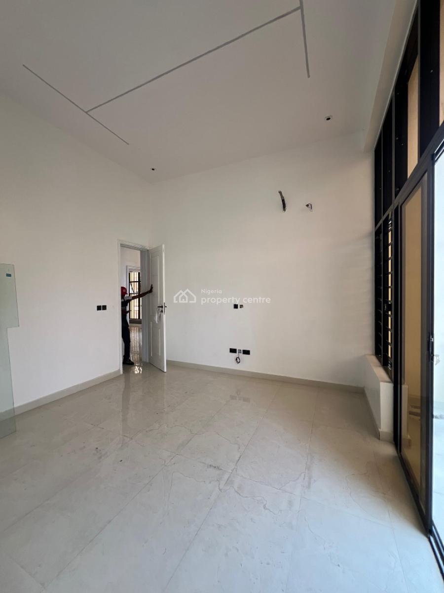 3 Bedroom Apartment with a Swimming Pool and Gym, Lekki Phase1, Lekki Phase 1, Lekki, Lagos, Flat / Apartment for Sale