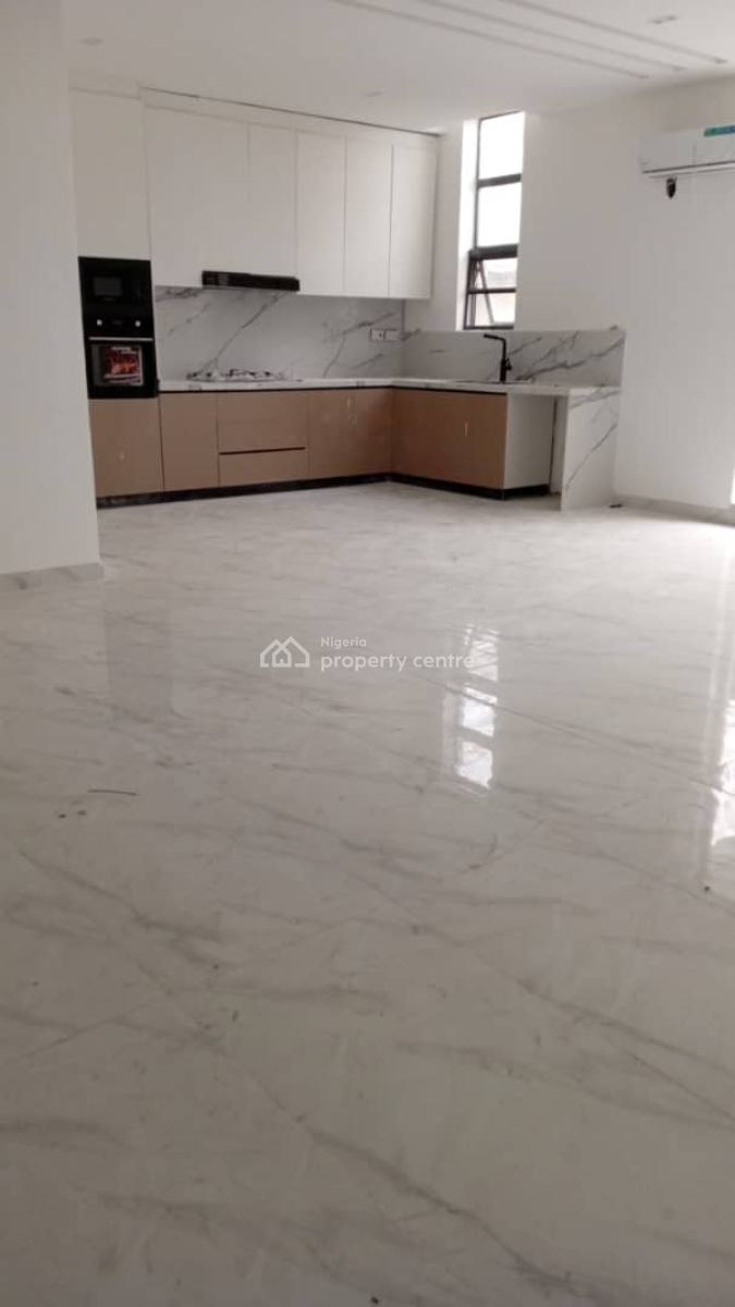 Nicely Built 1 Bedroom Apartment, Lekki, Lagos, Flat / Apartment for Sale