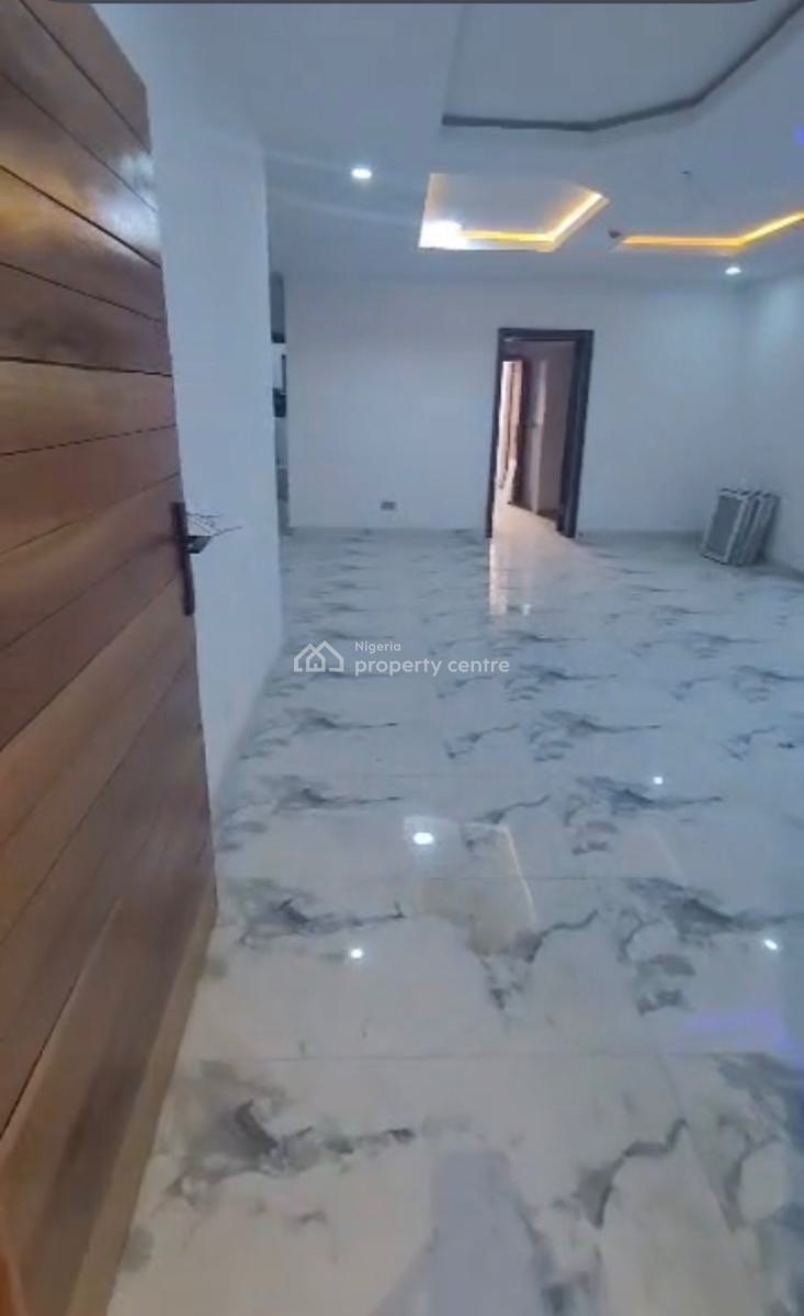 Newly Built & Serviced 2 Bedroom Apartment + Bq, Swimming Pool, Gym, Lekki Phase 1, Lekki, Lagos, Flat / Apartment for Rent