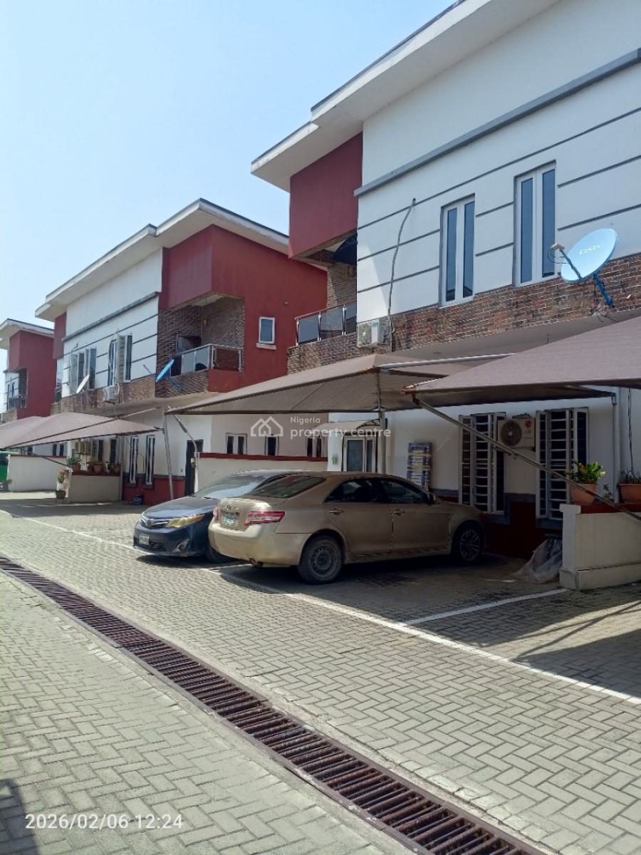 4 Bedroom Semi Detached Duplex with Bq Distress, Van Daniel, Orchid Road, Ikota, Lekki, Lagos, Semi-detached Duplex for Sale
