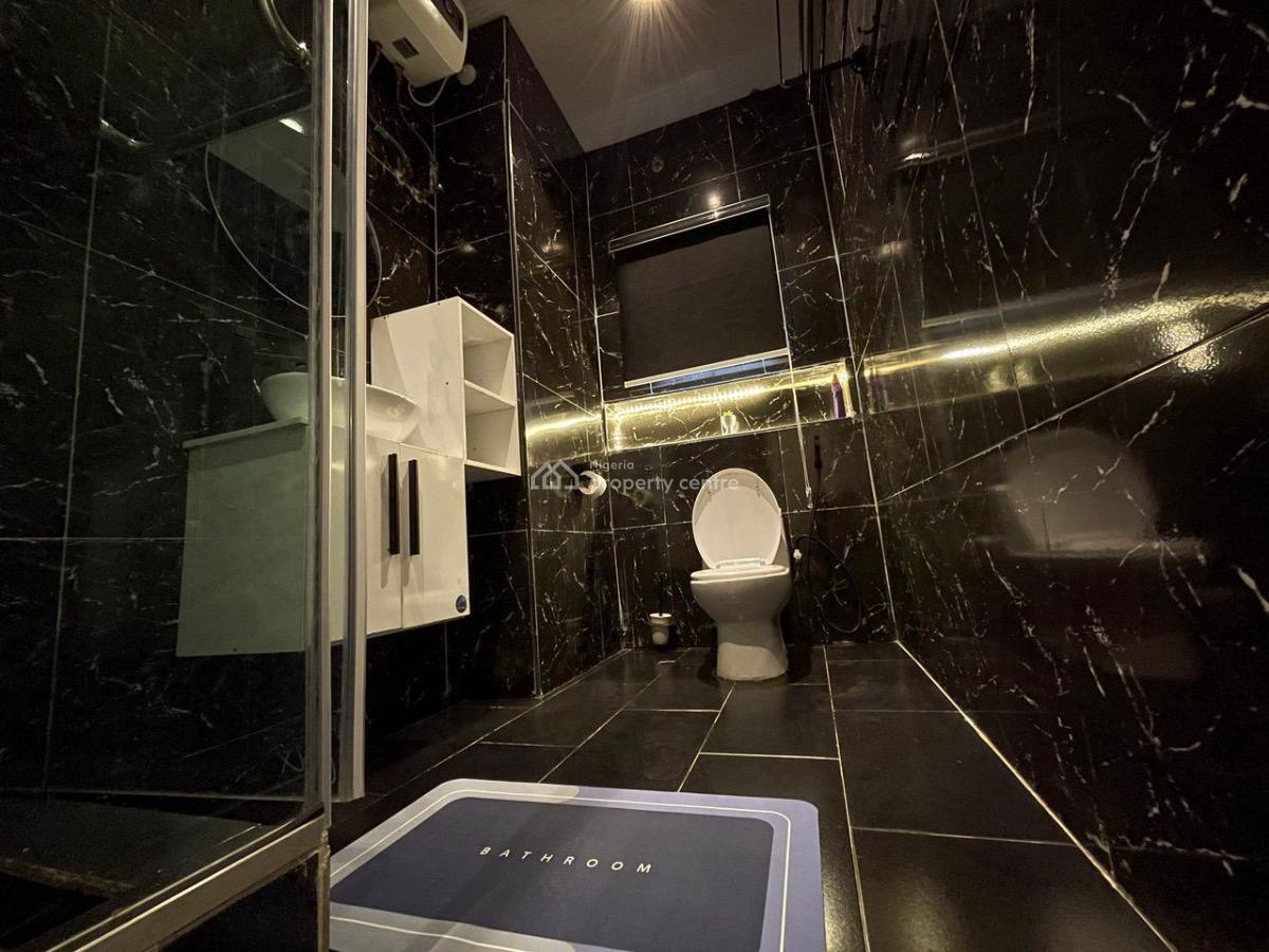 1bedroom Apartment with Ps5 on Request,balcony and Board Games, Lekki Phase 1, Lekki, Lagos, Flat / Apartment Short Let