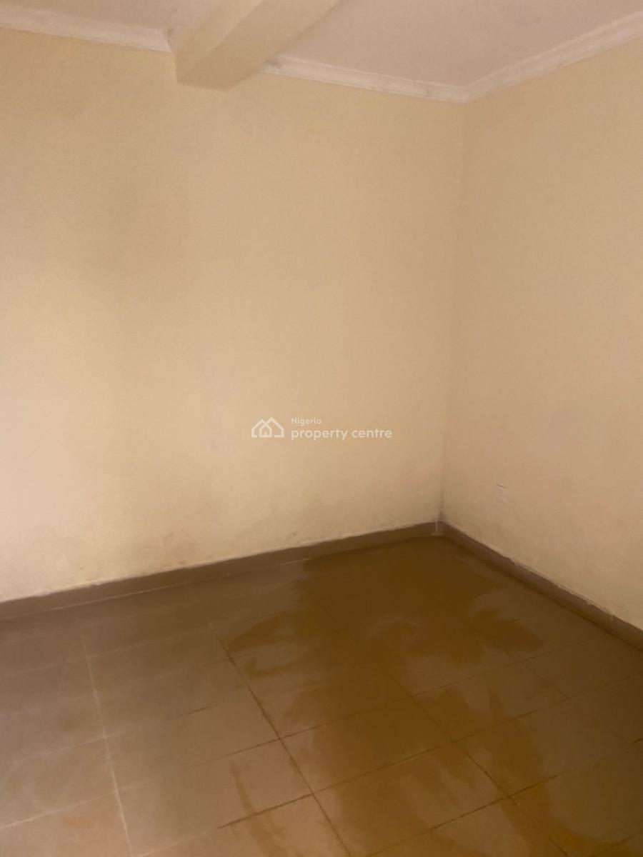 Single Room Bq in an Estate, Lekki, Lagos, Self Contain (single Rooms) for Rent