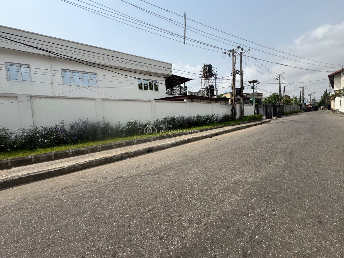 Land in a Secured & Gated Close, Adeniyi Jones, Ikeja, Lagos, Residential Land for Sale
