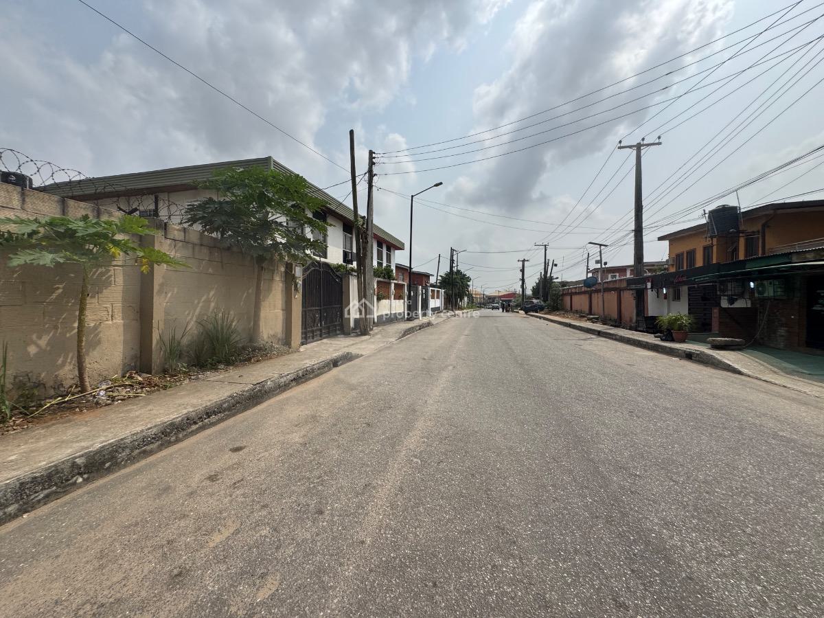 Land in a Secured & Gated Close, Adeniyi Jones, Ikeja, Lagos, Residential Land for Sale