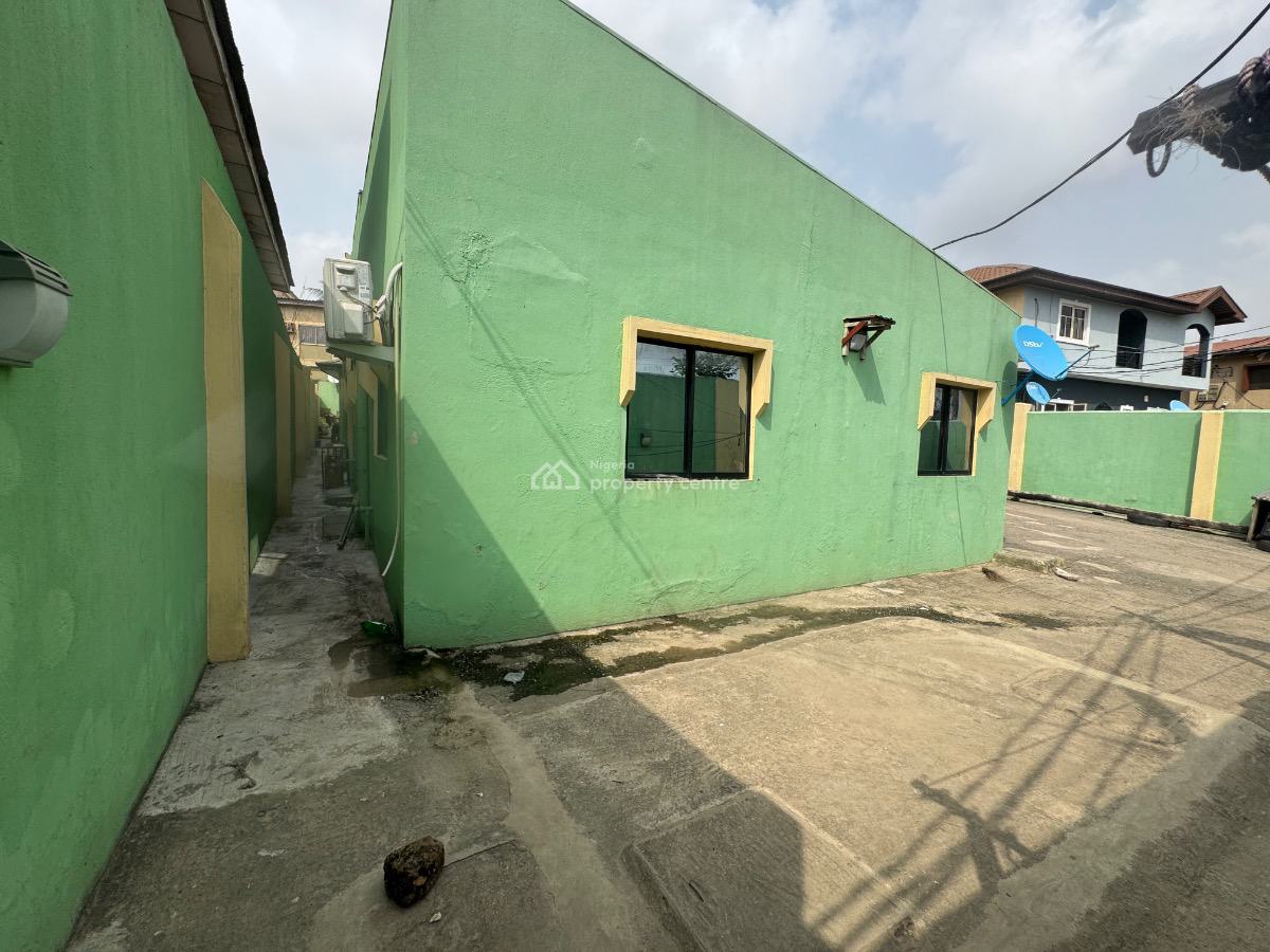 Land in a Secured & Gated Close, Adeniyi Jones, Ikeja, Lagos, Residential Land for Sale