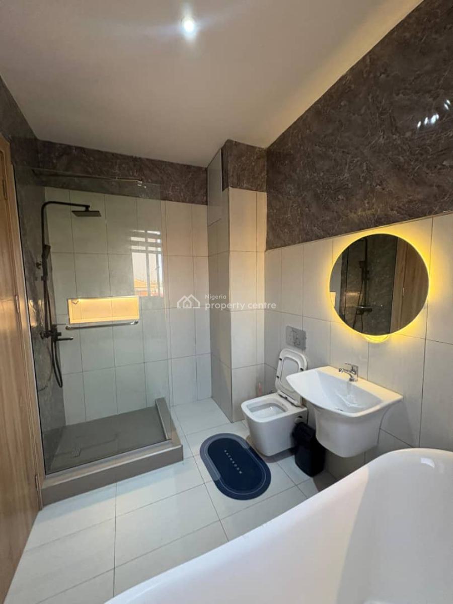 Spacious 1-bedroom Apartment in a Secured and Serene Environment., Lekki Phase 1, Lekki, Lagos, Flat / Apartment Short Let