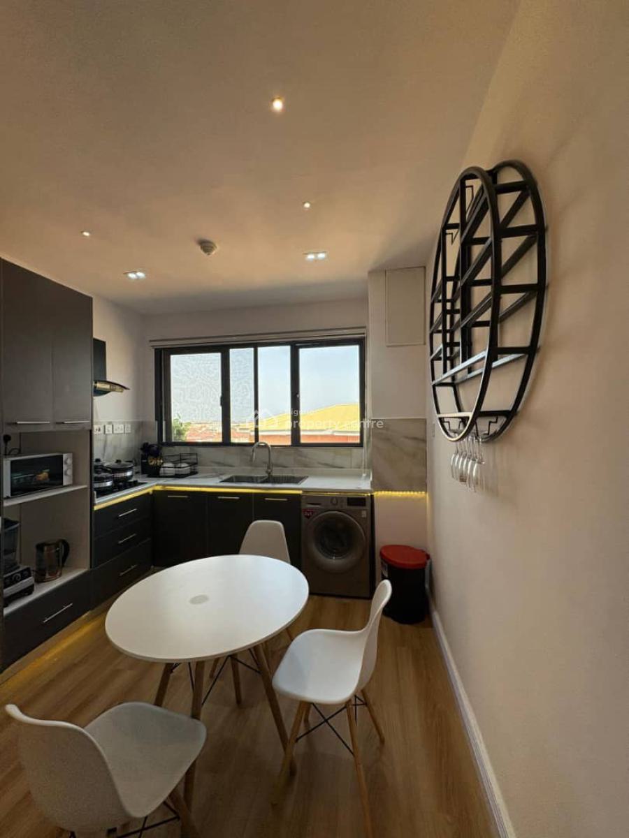 Spacious 1-bedroom Apartment in a Secured and Serene Environment., Lekki Phase 1, Lekki, Lagos, Flat / Apartment Short Let