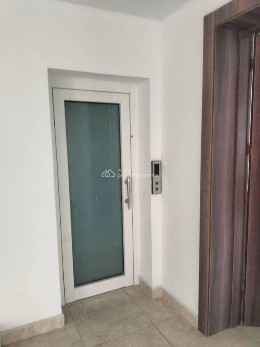 4 Bed Rooms Semi Detached Self Compound Duplex, Off Banana Road Ikoyi Lagos, Ikoyi, Lagos, Semi-detached Duplex for Sale