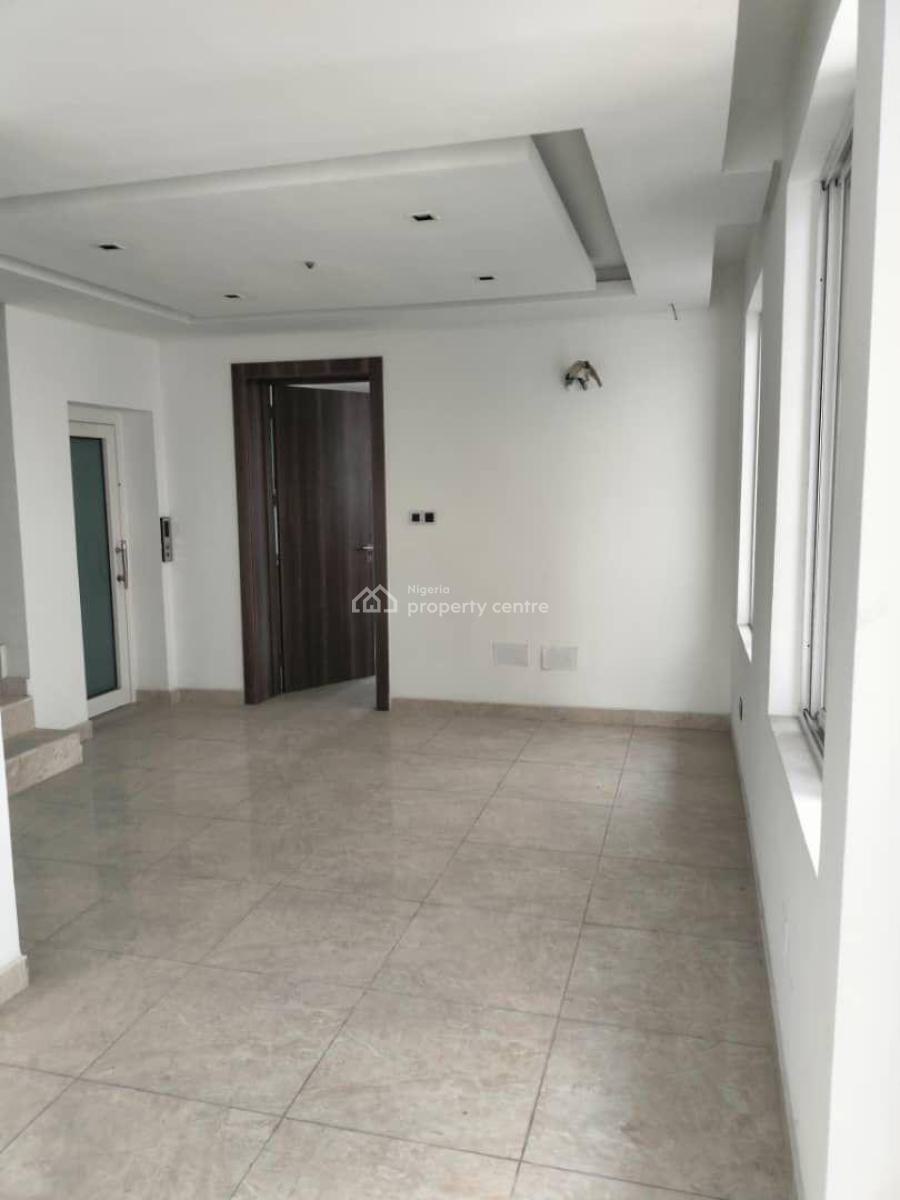 4 Bed Rooms Semi Detached Self Compound Duplex, Off Banana Road Ikoyi Lagos, Ikoyi, Lagos, Semi-detached Duplex for Sale