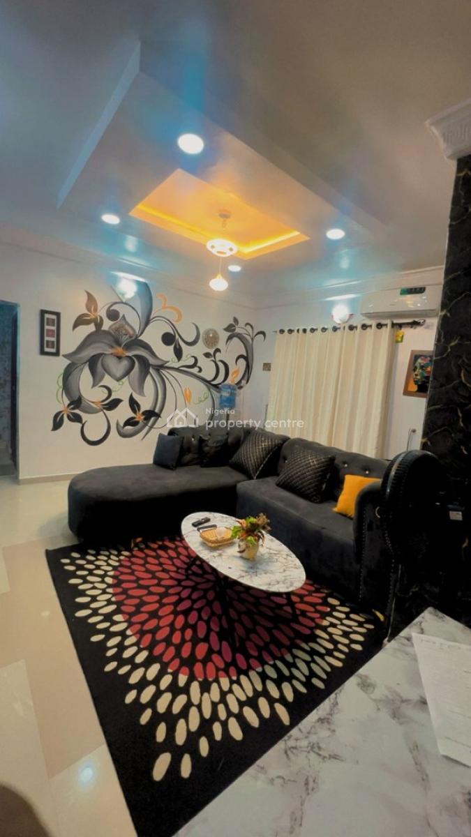 Luxury 1 Bedroom in a Serene Estate, Igbogbo Bayeku Road.beshide Fasola Estate., Igbogbo, Ikorodu, Lagos, Mini Flat (room and Parlour) Short Let
