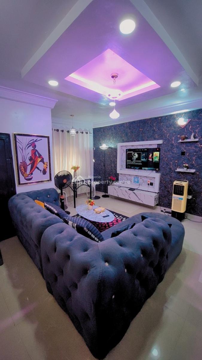 Luxury 1 Bedroom in a Serene Estate, Igbogbo Bayeku Road.beshide Fasola Estate., Igbogbo, Ikorodu, Lagos, Mini Flat (room and Parlour) Short Let
