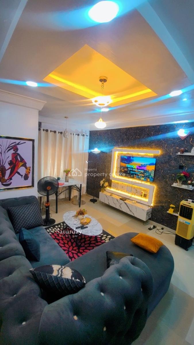 Luxury 1 Bedroom in a Serene Estate, Igbogbo Bayeku Road.beshide Fasola Estate., Igbogbo, Ikorodu, Lagos, Mini Flat (room and Parlour) Short Let
