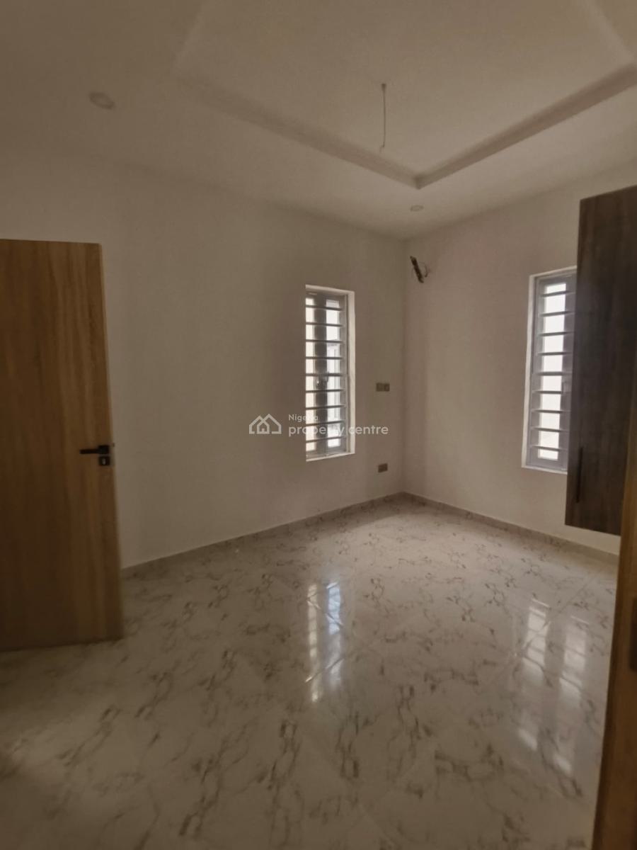 Fully Detached 4 Bedroom with Bq in a Fully Serviced Estate, Lekki County, Ikota, Lekki, Lagos, Detached Duplex for Rent