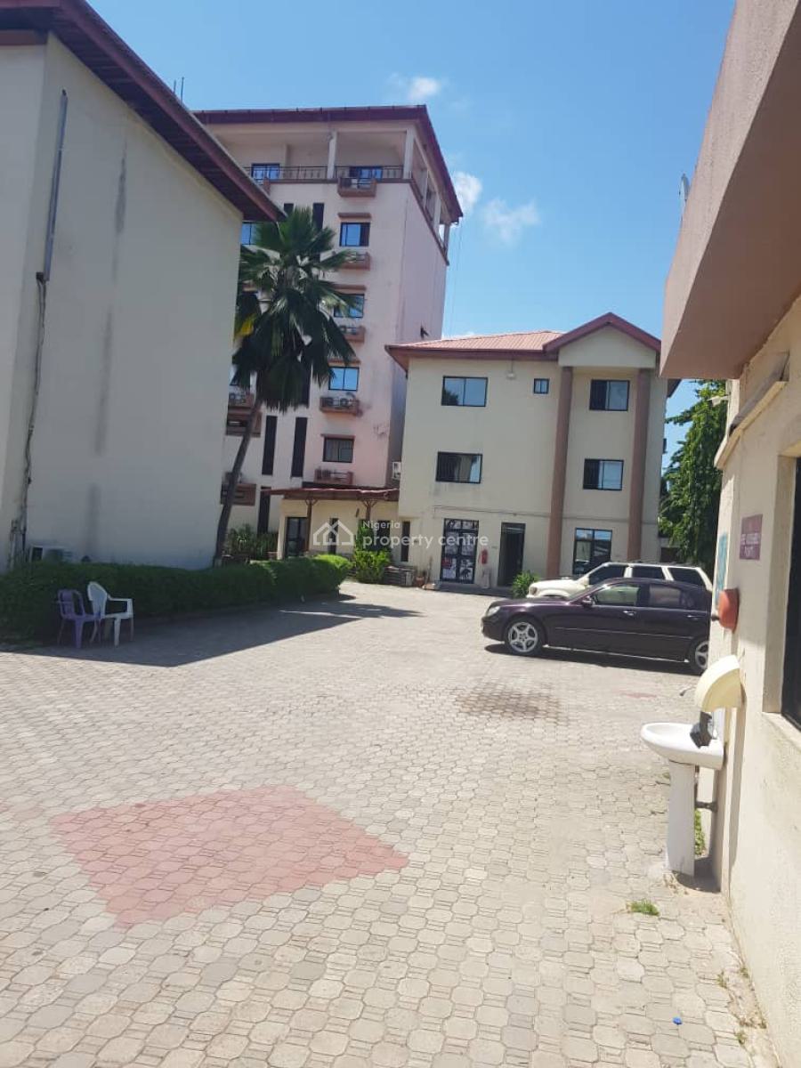 Hotel  65 Rooms with Swimming Pool in Heart of Victoria Island, Victoria Island (vi), Lagos, Hotel / Guest House for Rent