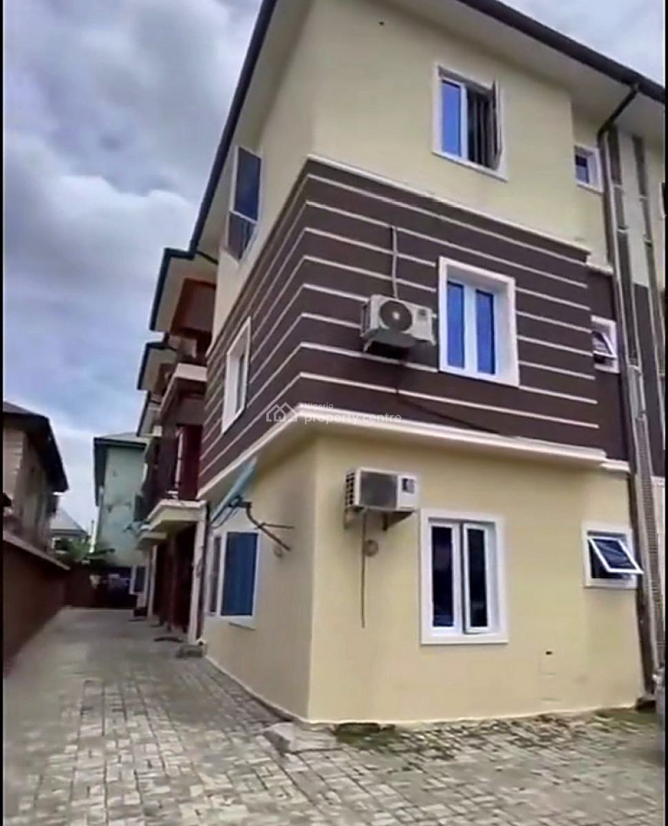 Newly Built 6 Units of 2 Bedroom Apartments, Nwuigwe Off Alcon Road, Woji, Port Harcourt, Rivers, Block of Flats for Sale